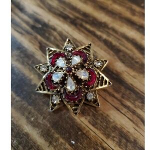 Vintage Gold Brooch